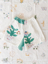 Antique Quilt Shorts- Flower Pot Quilt | 26”-32”